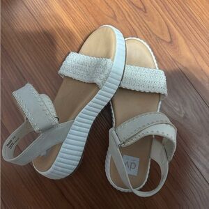 Finesse Cream Strappy Sandals